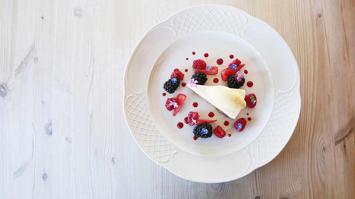 The-Dew-Drop-Inn4