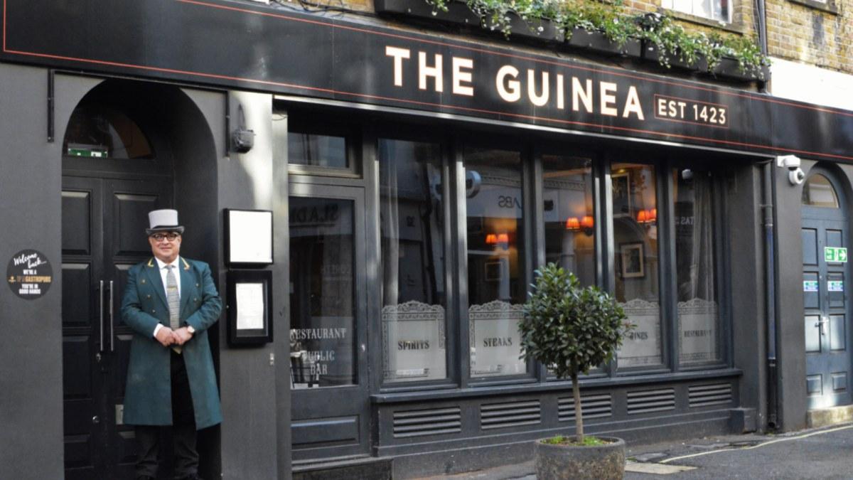 historisk ægtefælle Arv The Guinea Grill | National Restaurant Awards