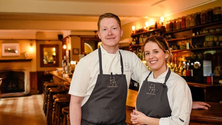 How-chefs-Dan-Smith-and-Natasha-Smith-cemented-their-reputation-as-power-publicans-Fordwich-Arms-Bridge-Arms-1