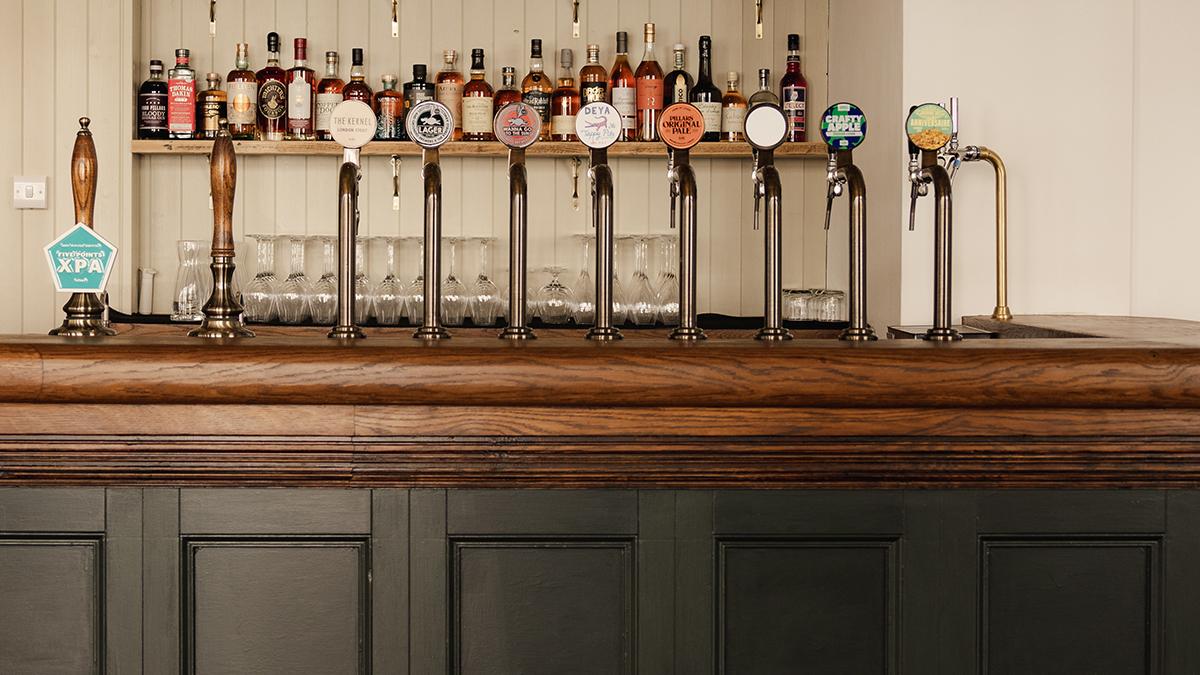 TheKerfieldArms_Bar