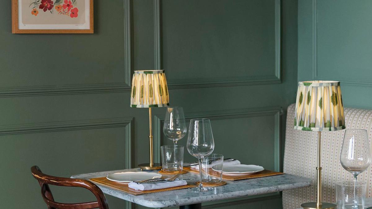 Teal-by-Sally-Abe_Interior
